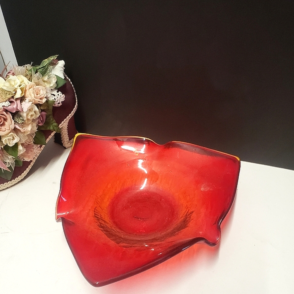 Vintage Mid Century Amberina Crackle Glass Ruffled Bowl 9" MCM Red Yellow Orange